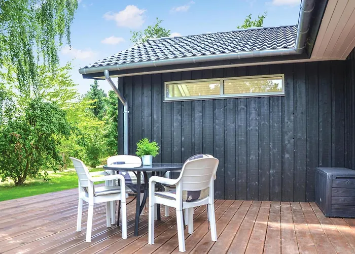別荘 Three-bedroom In *